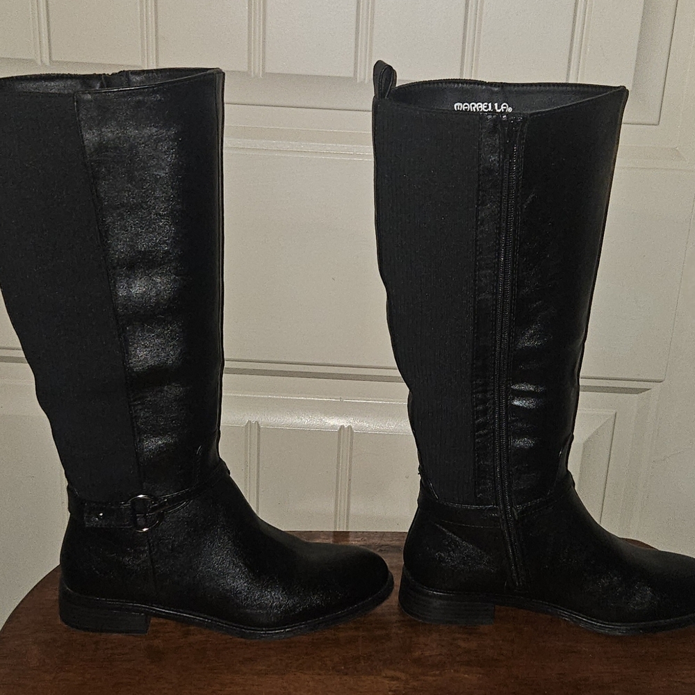 Women's Black Marbella Heeled Boots with Stylish Buckle Size 7